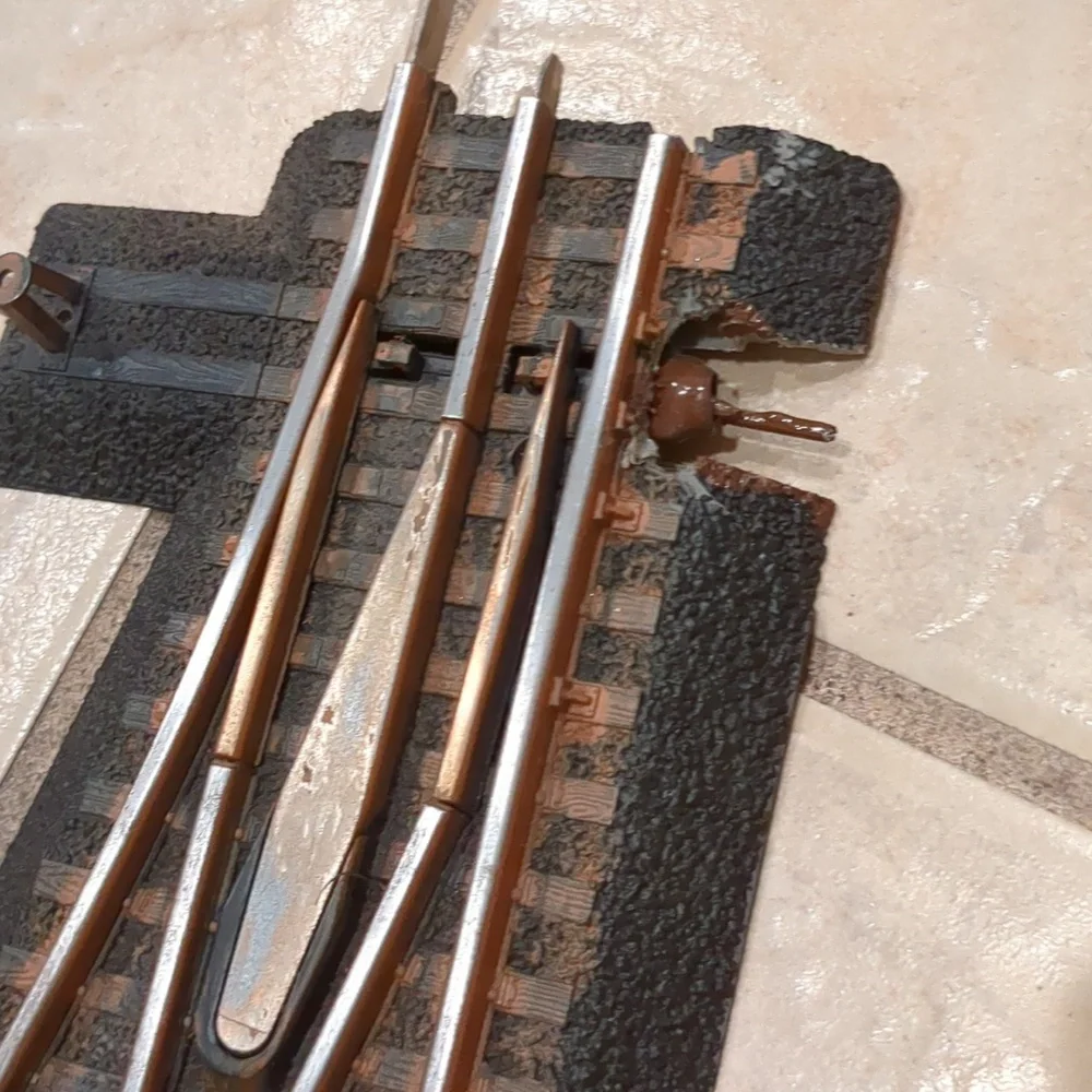 Lionel Fastrack Parts - Picture 5 of 6